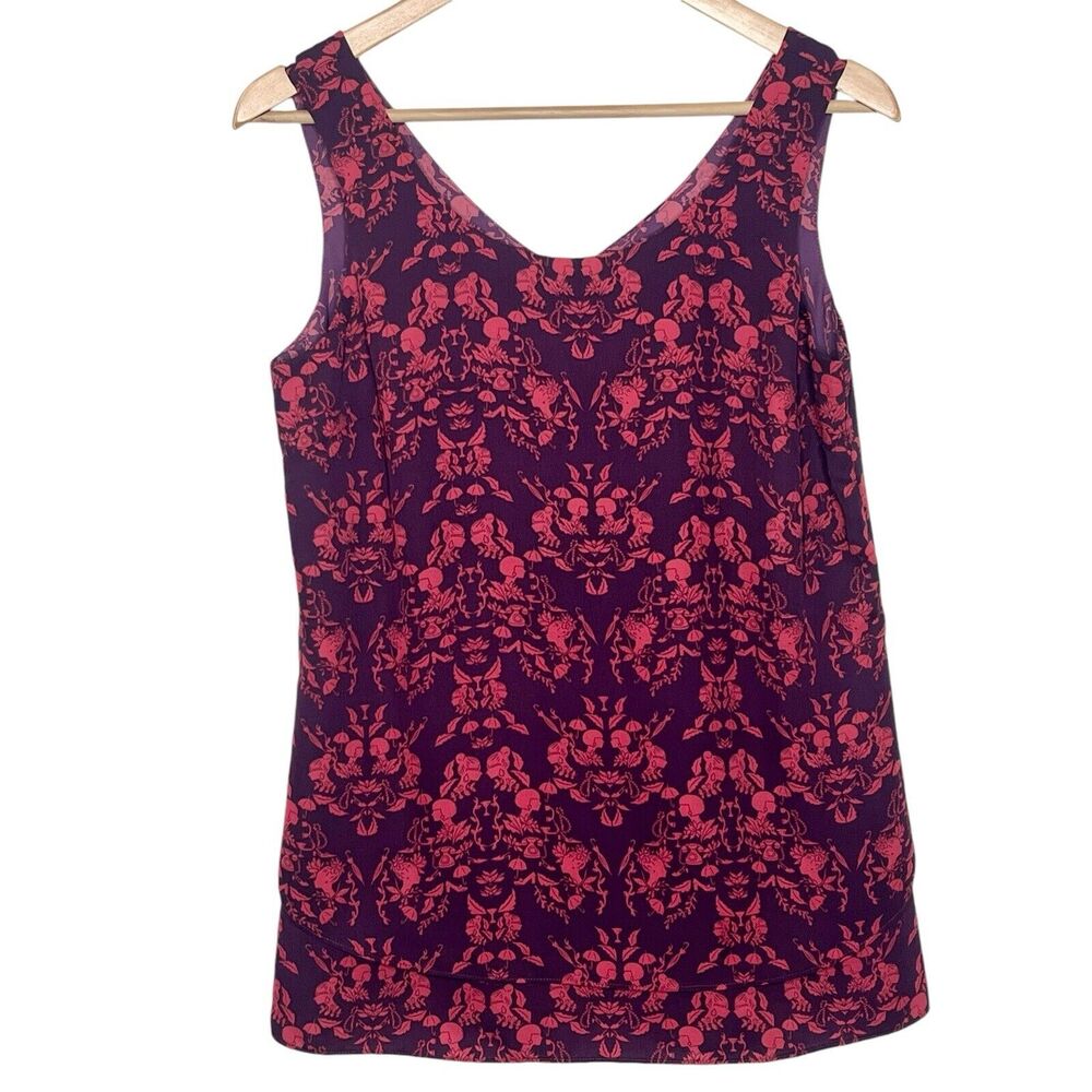 Cabi Cameo Print Sleeveless Blouse Tank Top Womens Small 3258 Whimsigoth